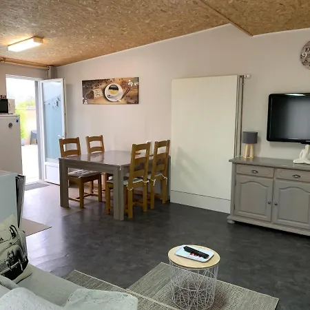 J'irai Chez Vous Dom wakacyjny *